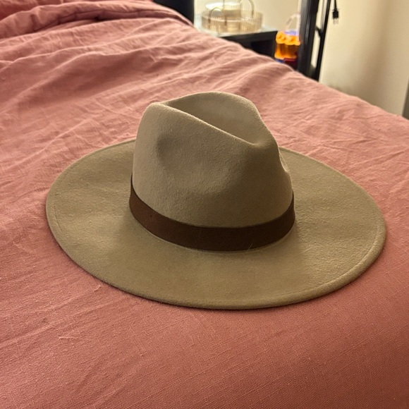 Free People Other - Free People Tan Fedora with Brown Band